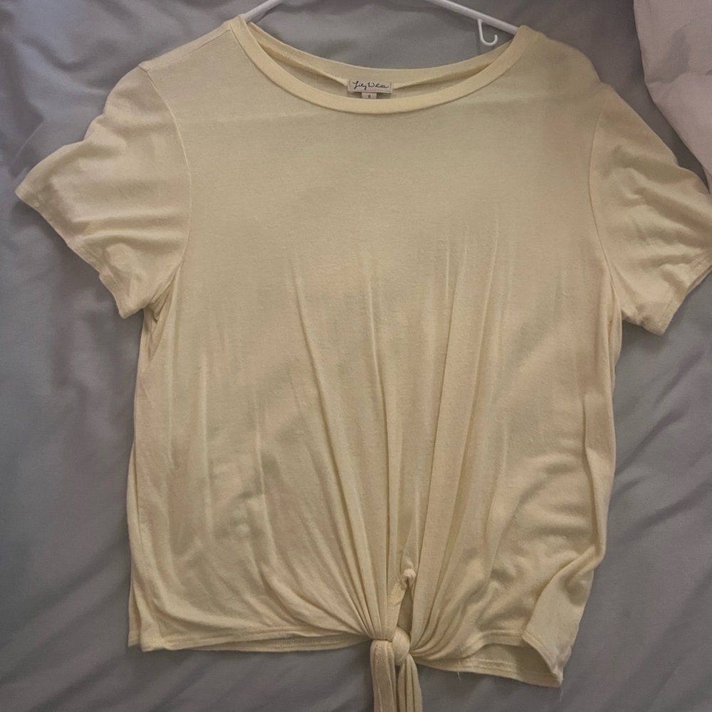 Yellow Tee shirt